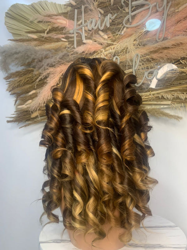 Gold Closure Highlight Single Donor Hair